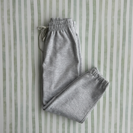 PANTALON BUZO GRIS CLARO